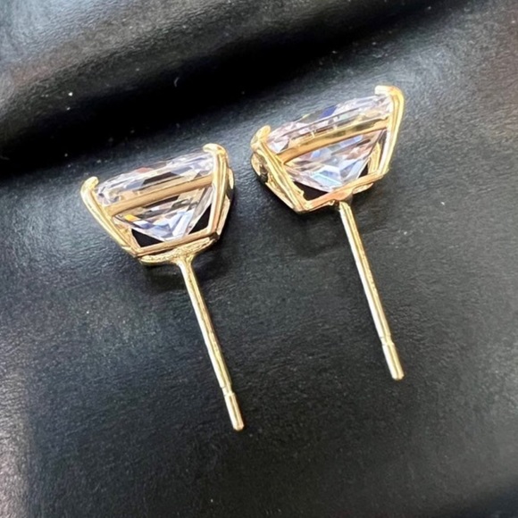 New! Princess Cut Diamond Studs set in Solid 14K Gold. Brand new 4 prong setting - Picture 5 of 15